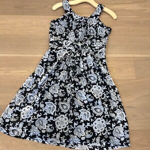 Jonathan Martin Black and White Paisley / Floral Midi Ruched Sun Dress, Size 6